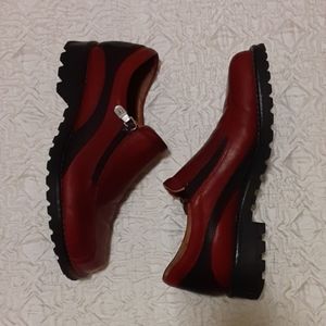 Donald J Pliner Sport Loafer Bike Toe Zip Red Blac